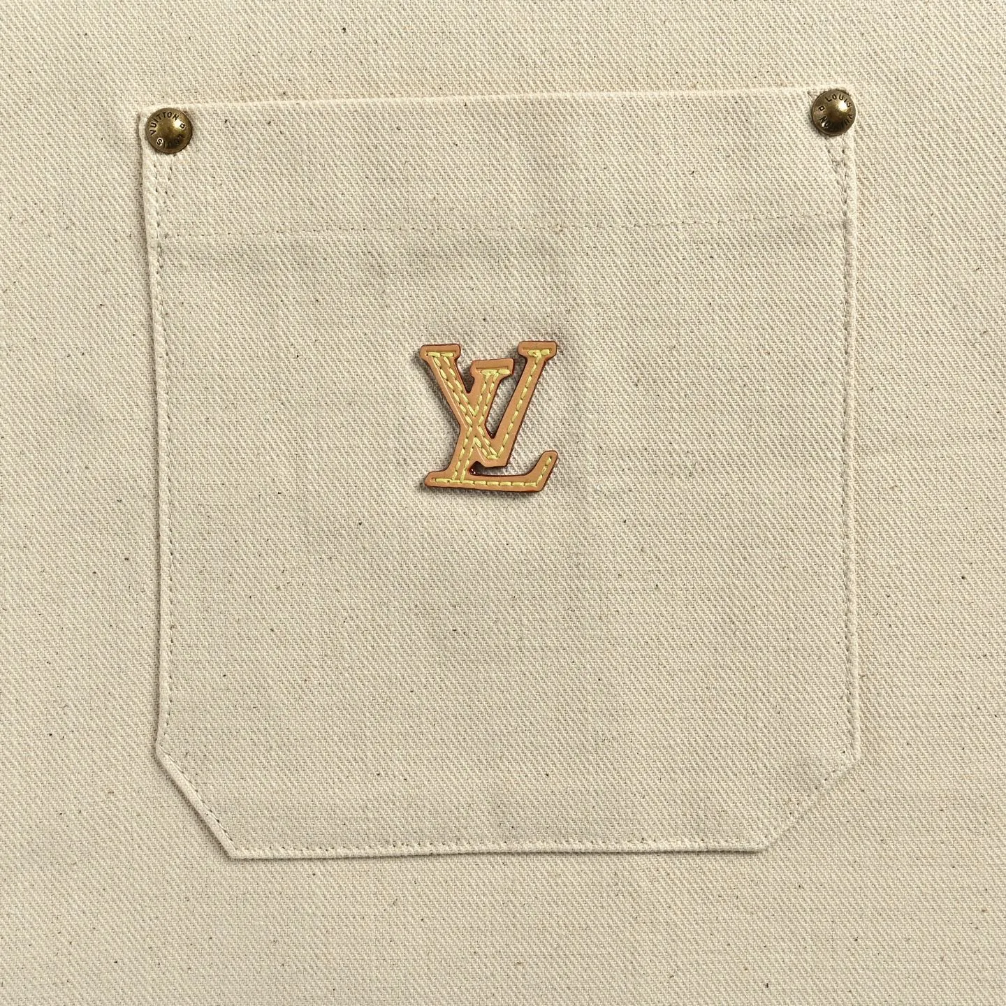 Louis Vuitton/
